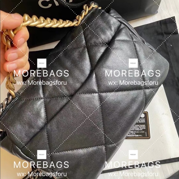Chanel 19 bag, 99% new - Picture 2 of 5